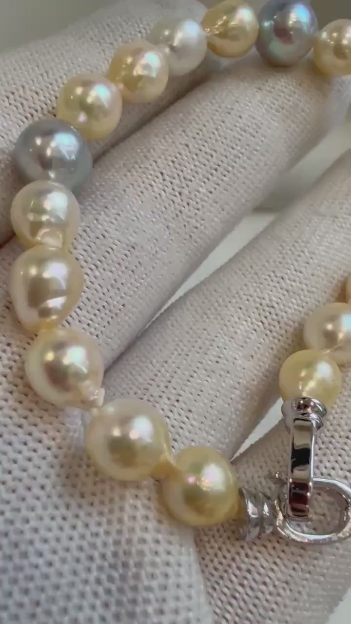 19pcs Multicolor Ocean Pearls Bracelet: Akoya ocean Australian White ocean Pearls, Extreme luster, 6.7-8.5mm, 7.2” knotted S925 silver clip.
