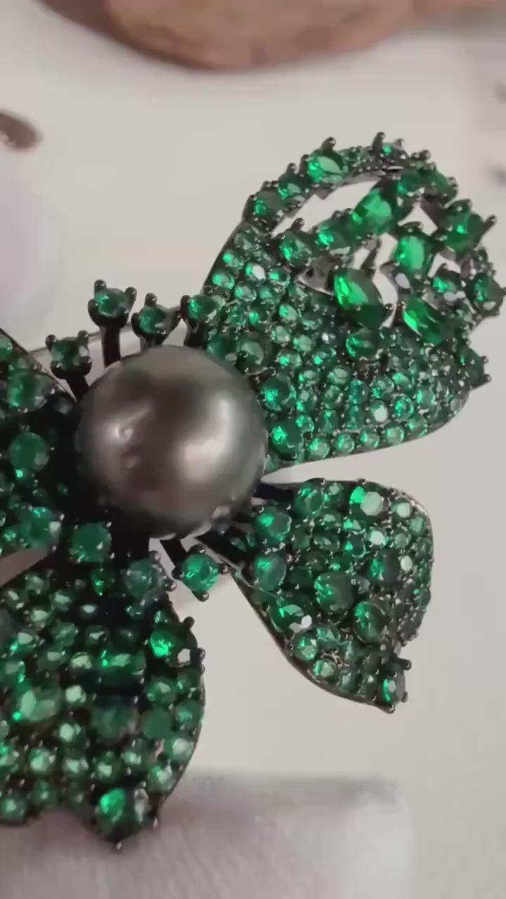 Tahitian Ocean Pearl Butterfly Brooch Pendant 2in1: Extreme Luster, 10.2mm, platinum black pearl,S925 silver chain for separate purchase!