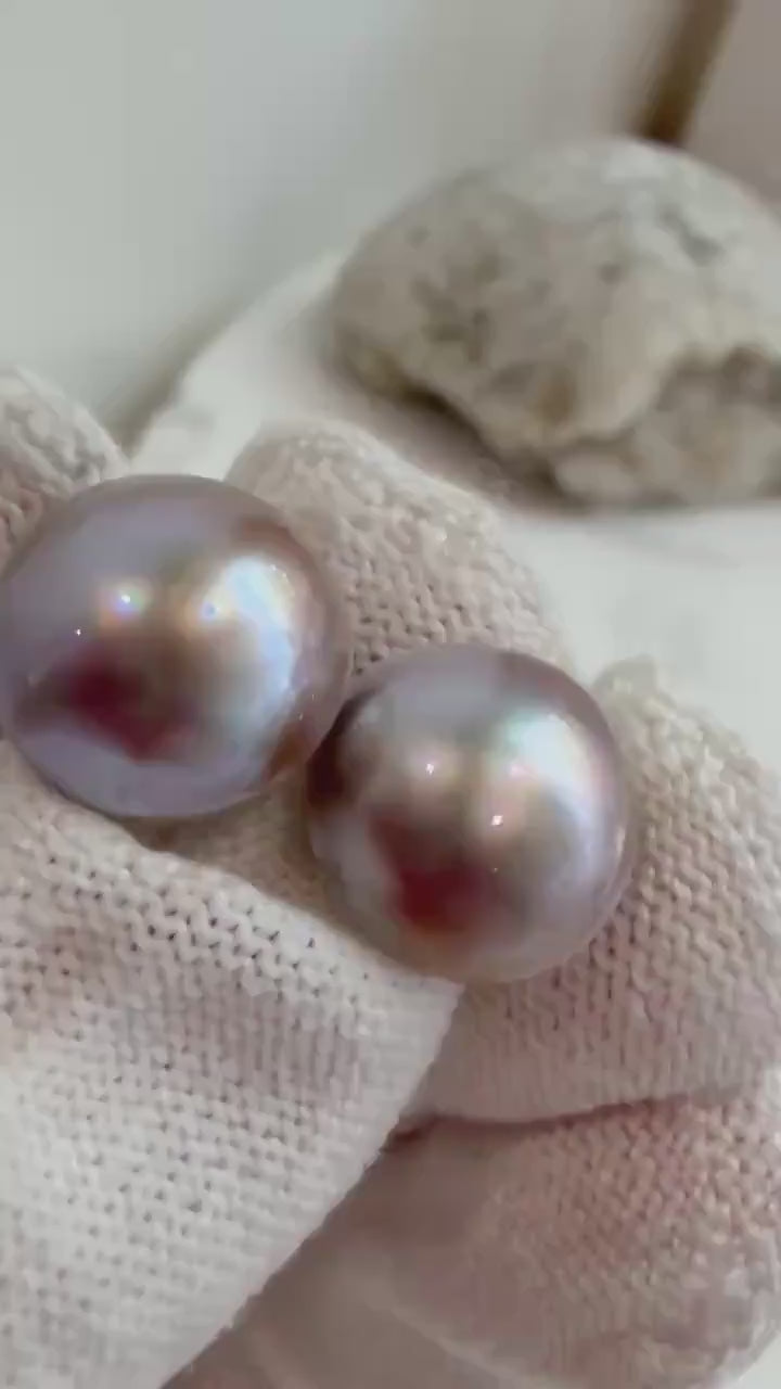 Elly’s Insale 12.9mm strong luster mauve iridescent round ocean Mabe earrings S925 silver minimalist earrings. Gift for her anniversary.