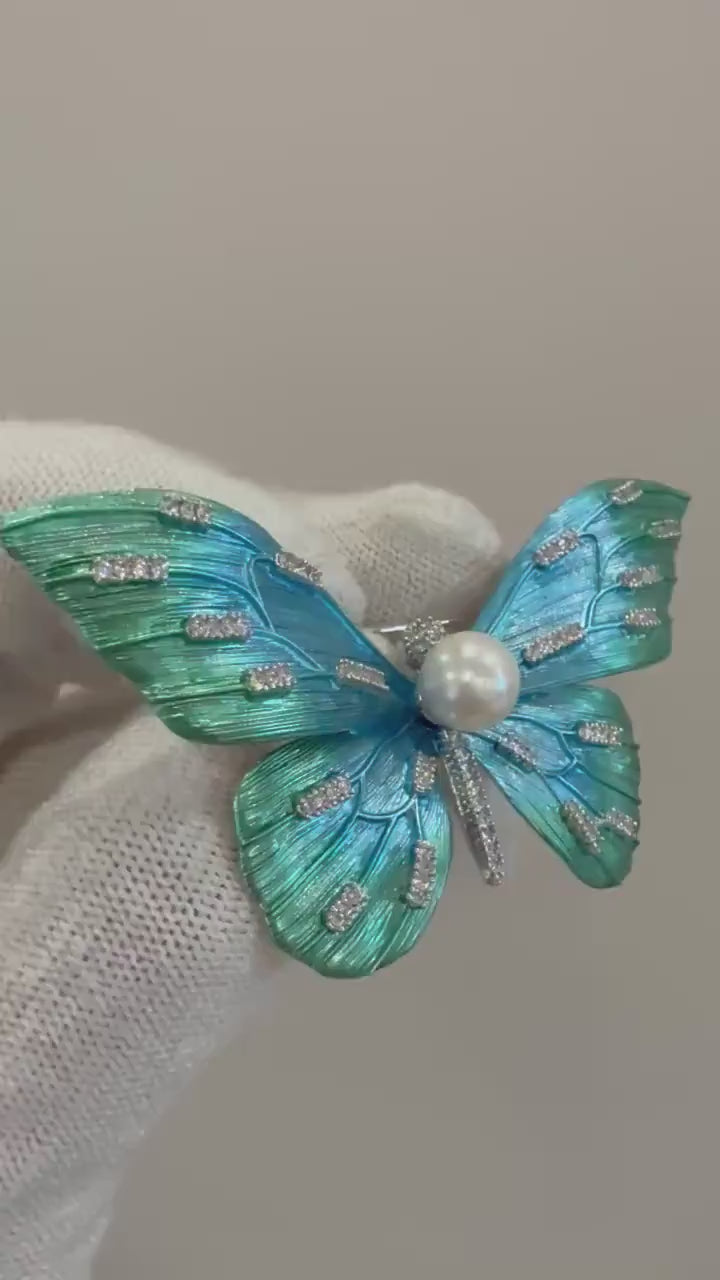 Elly’s Akoya white Ocean Pearl Butterfly Brooch Pendant 2in1: Extreme luster mirrored, 8mm, S925 silver chain for separate buy!