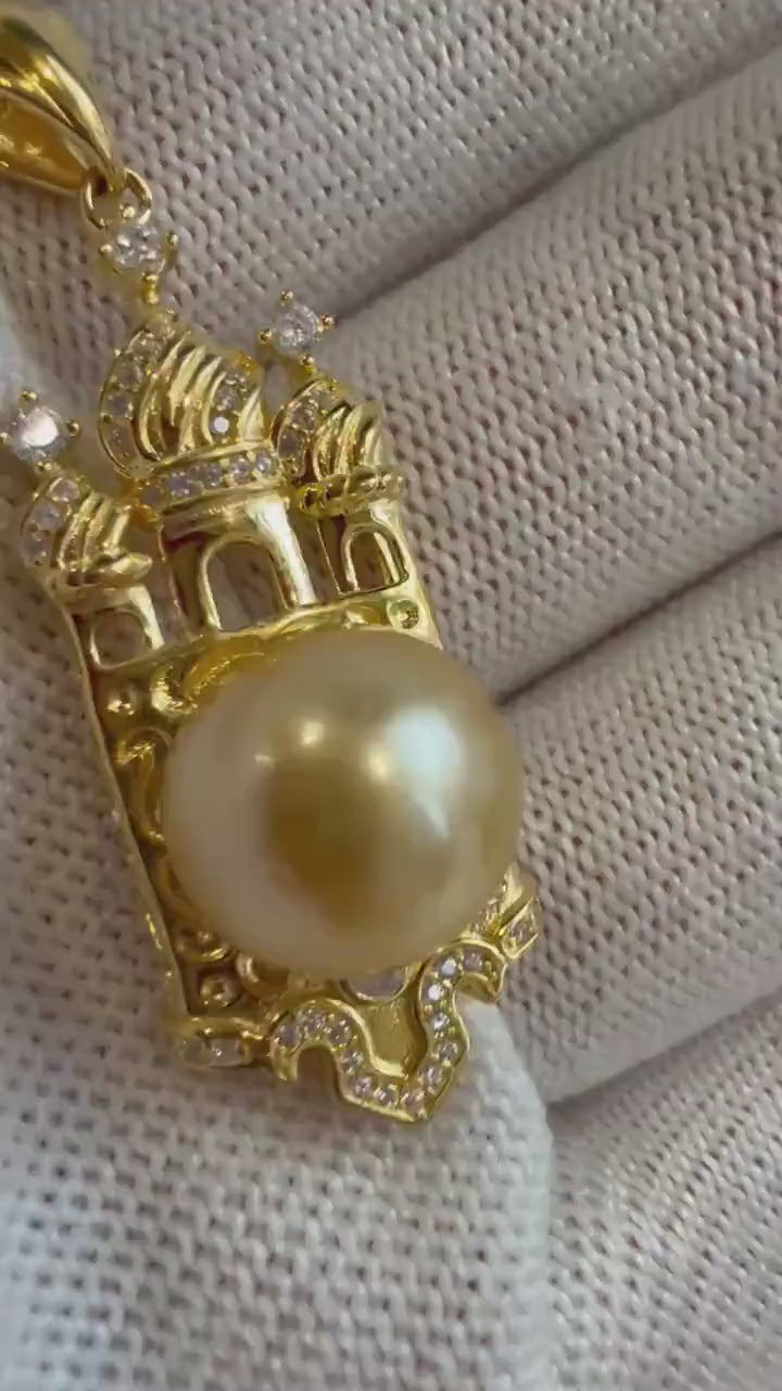 Elly’s 11.4mm South sea golden Pearl pendant: Extreme luster mirrored, ultra gold pearl, 4.5cm high, S925 silver castle pendant chain set.