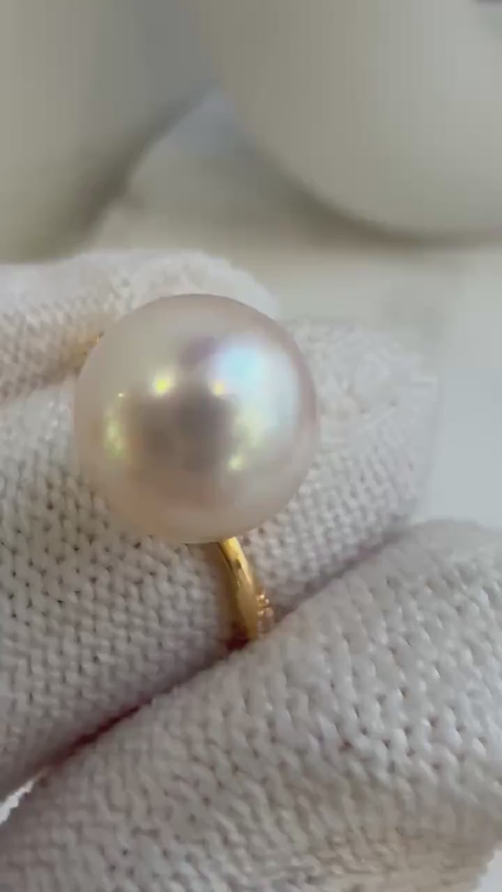 Elly’s 8.7mm Akoya ivory ocean pearl Ring: Extreme luster mirrored, s925 silver adjustable ring. Pearl Jewelry Idea.