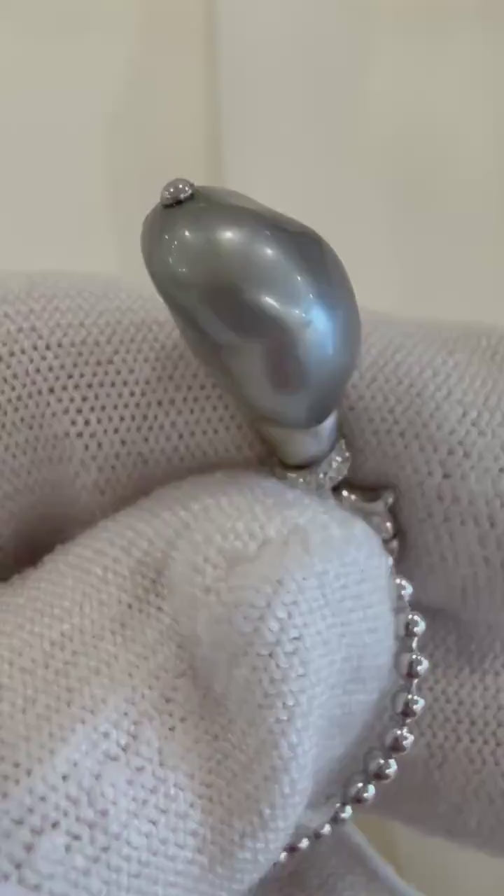 Rare Tahitian Keshi Exceptional Elegant silver Pearl Ocean Pearl pendant adjustable chain Necklace for women for men. Pearl jewelry idea.