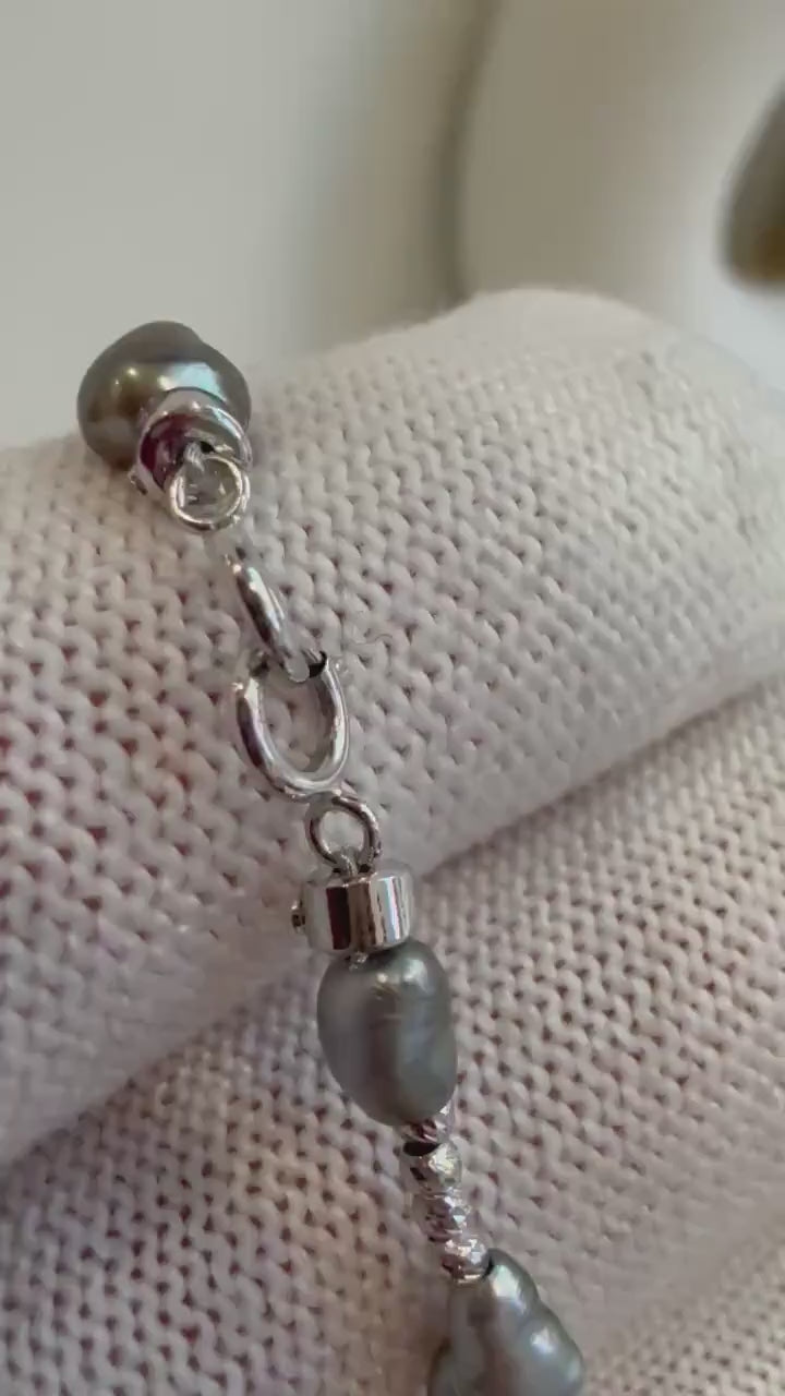 Au750 18K gold Tahitian 15pcs Ocean Keshi Pearls Bracelet: Strong luster, silver platinum, 3.6-4.7mm, 18k Gold beads clips, 7.2”. No tariffs