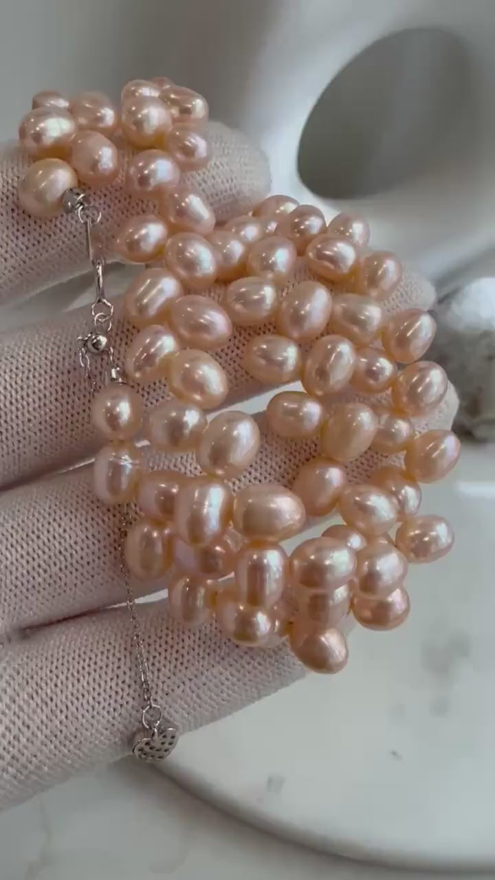 Elly’s Peach Freshwater Pearl Necklace: Rice Pearls, Strong Luster (16.9")