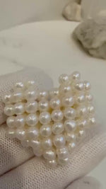 Elly’s Ivory Keshi Pearls 3D heart Vintage Brooch: Extreme luster, 4-5mm, 3.1x3.4cm. hand braided.