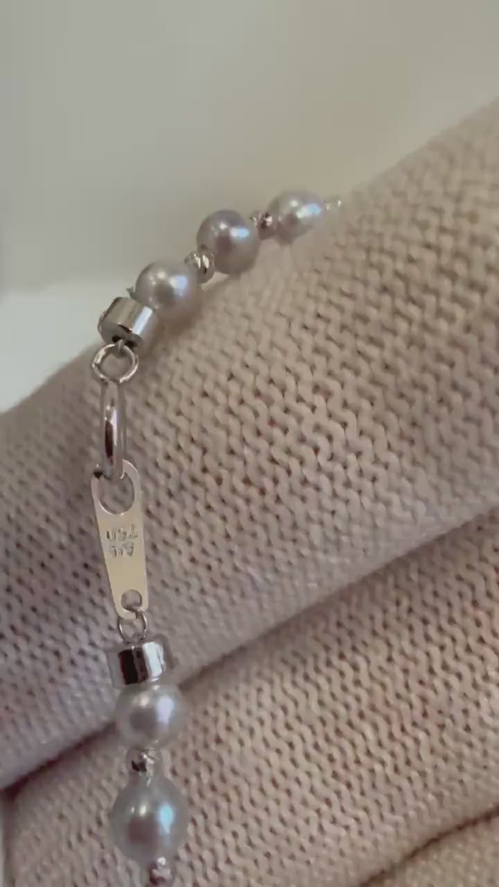 Elly’s Au750 18K gold 30pcs Akoya Tahitian Ocean Pearls Bracelet: Extreme luster Mirrored effect, 3.5-9.2mm, 18k Gold beads clips, 8”long.