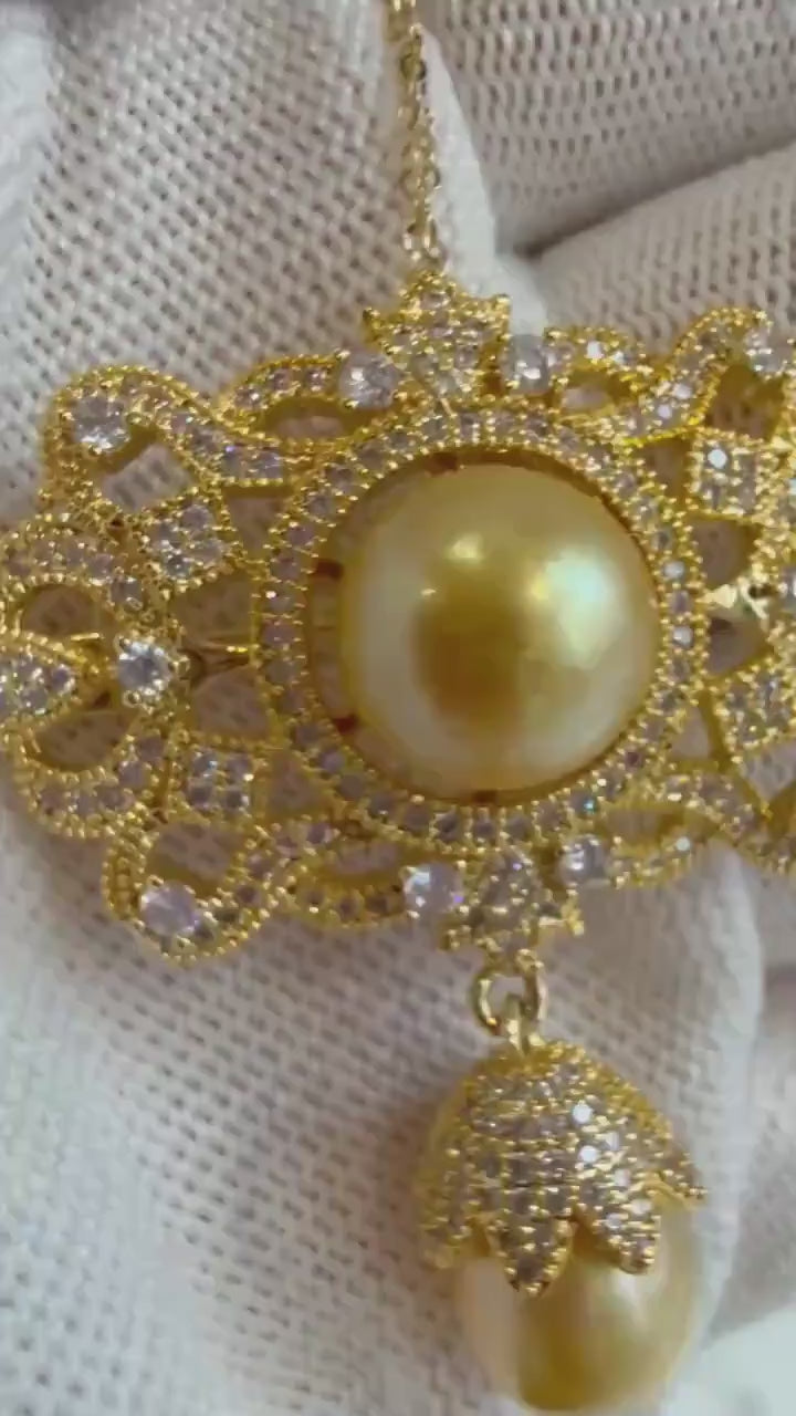 Elly’s South Sea deep Golden Ocean Pearls Vintage Brooch Pendant 2in1: Extreme luster mirrored, 9.3-10.3mm,s925 silver chain included.