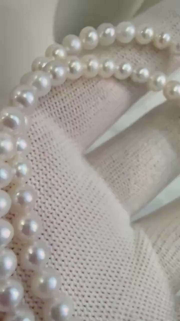 Elly’s 4.7-5.1mm Insale extremely strong luster Freshwater White round Pearl strand Necklace unique anniversary gift. To 17.9”